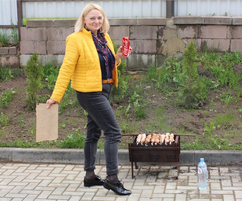 кола-min.jpg кола-min.jpg